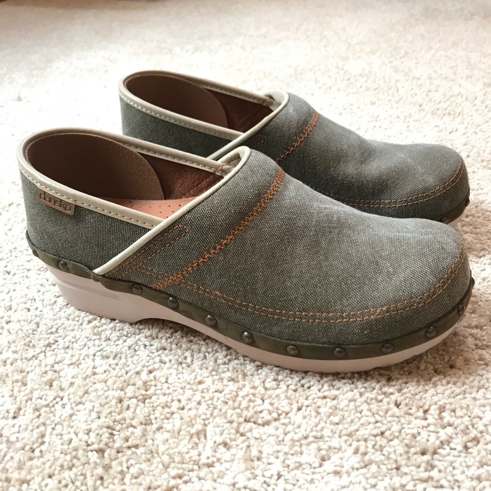 Unique Dansko Clogs